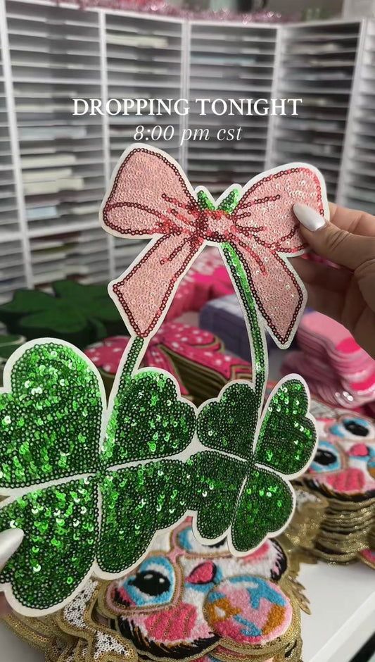 Clover with Bow